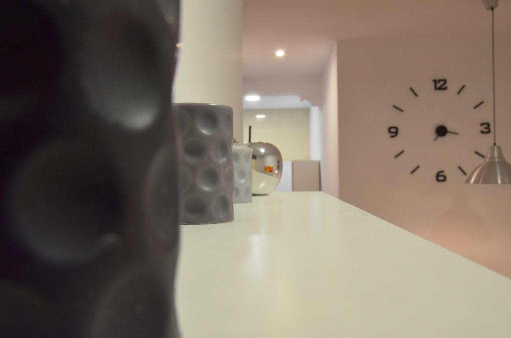 Apartamento San Jacinto Sevilla Kültér fotó