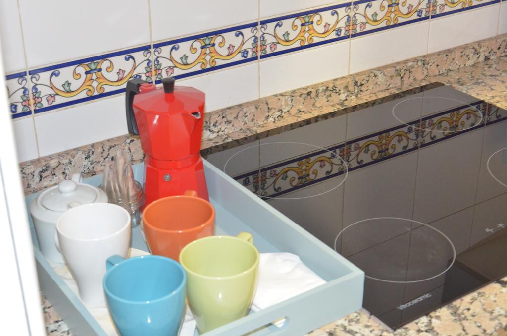 Apartamento San Jacinto Sevilla Kültér fotó